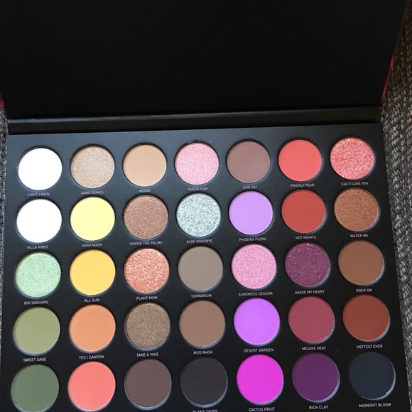 Morphe 35D Dessert Bouquet palette NWT - Picture 3 of 5